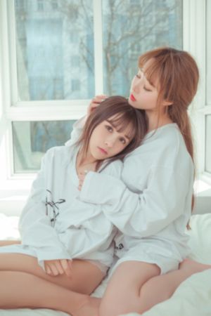 美女脱一干二净